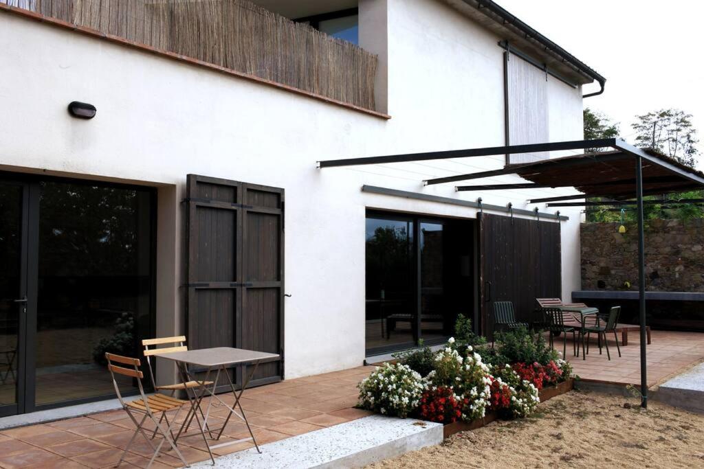 Designer Home With Pool Near Beach And Village Алейя Екстериор снимка